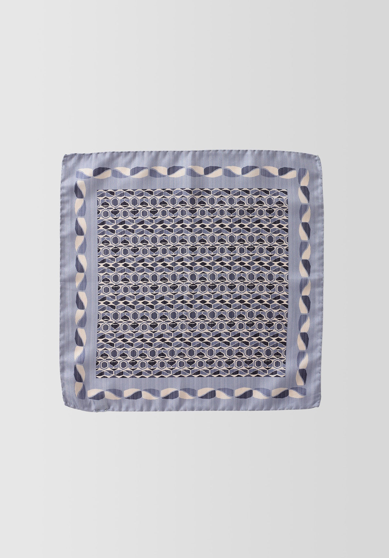 SOFT GEO POCKET SQUARE